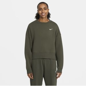 Nike Sportswear Women's Essentials Fleece Cropped Crew